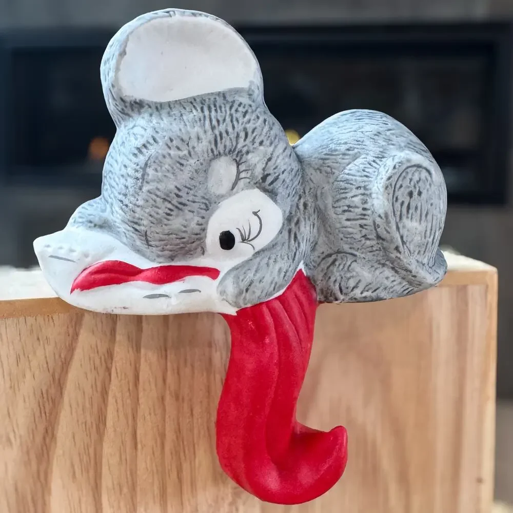 1987 Vintage Mouse Stocking Holder, House of Lloyd Christmas Around the World